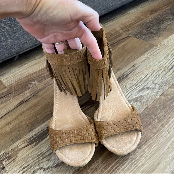 Minnetonka wedge heels 10 - Picture 5 of 9